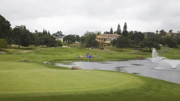 Golf course photo