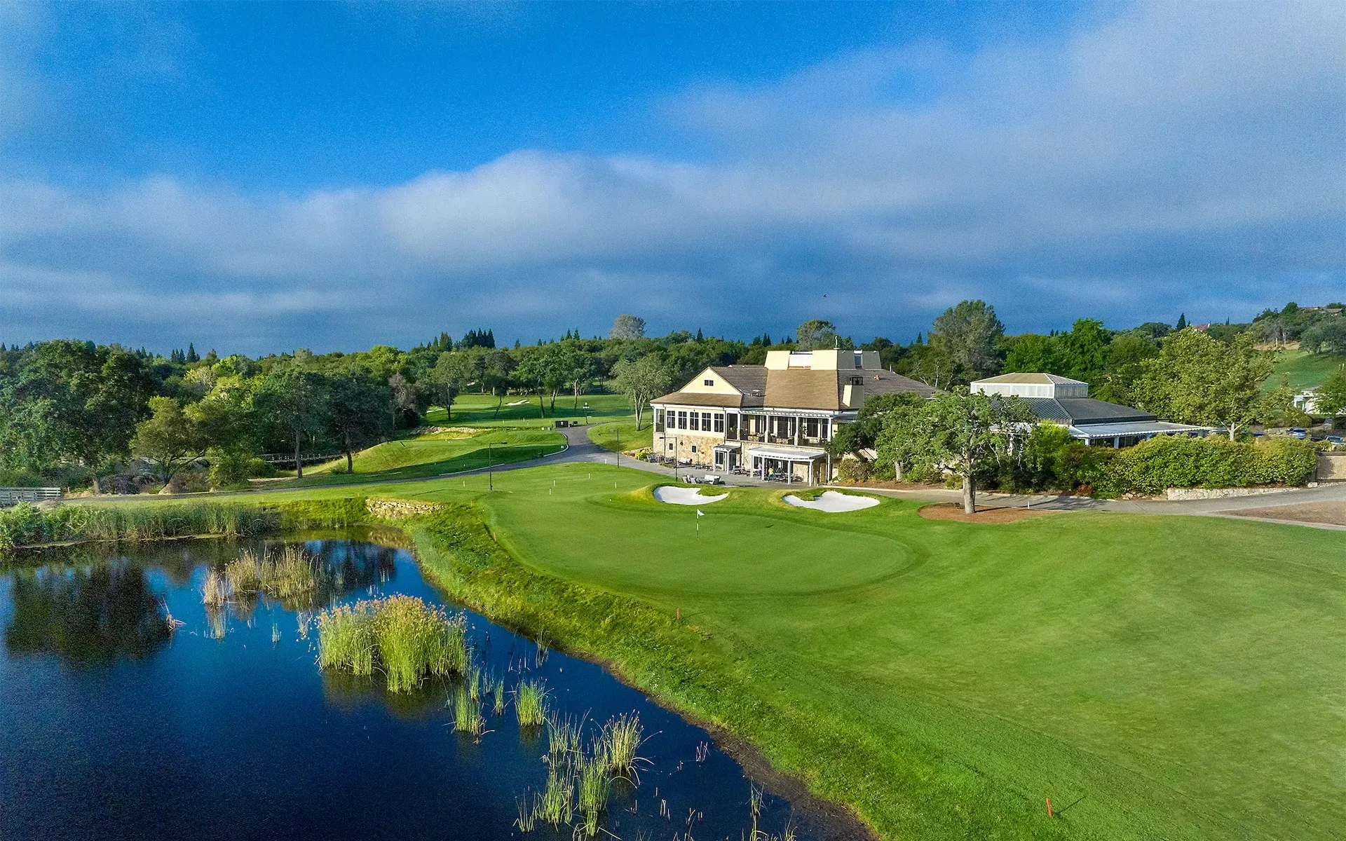 Golf course photo