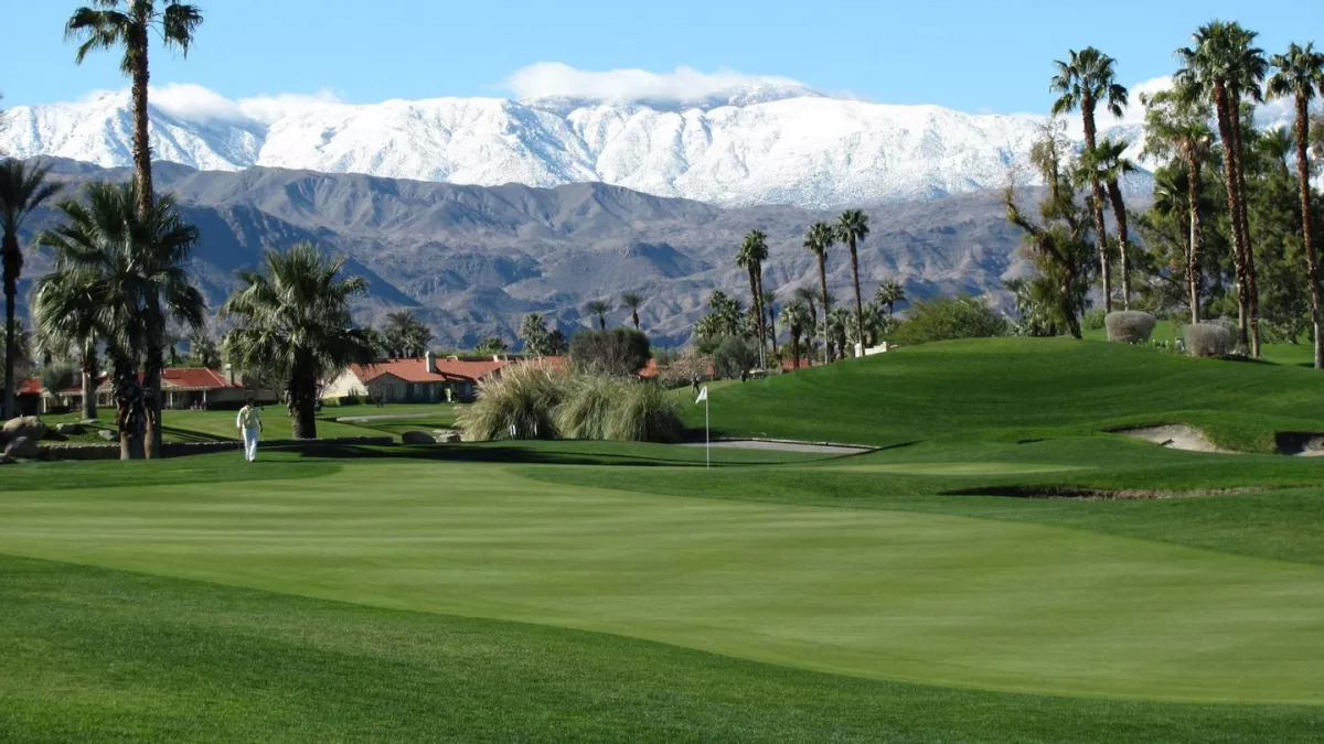 Golf course photo