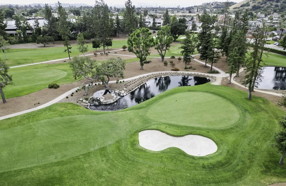 Golf course photo