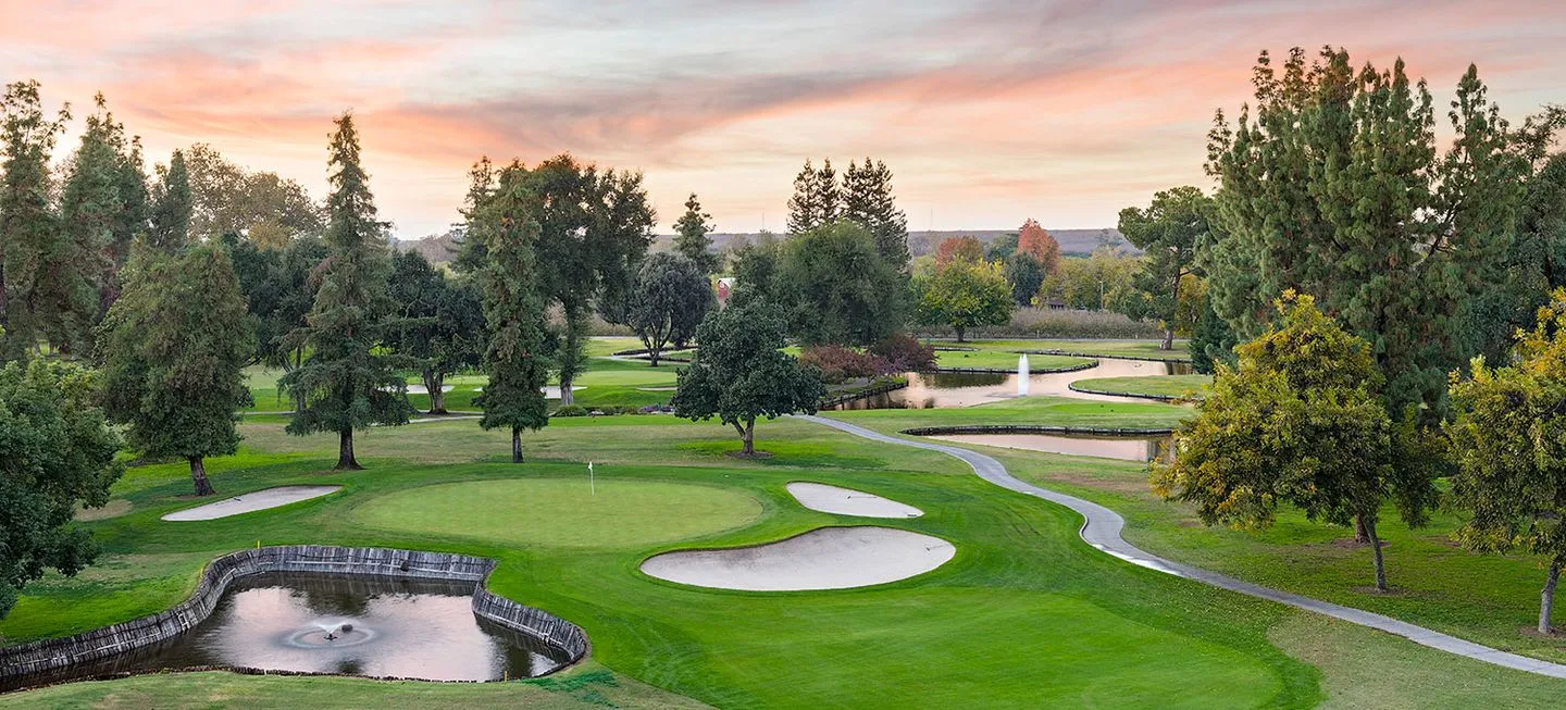 Golf course photo