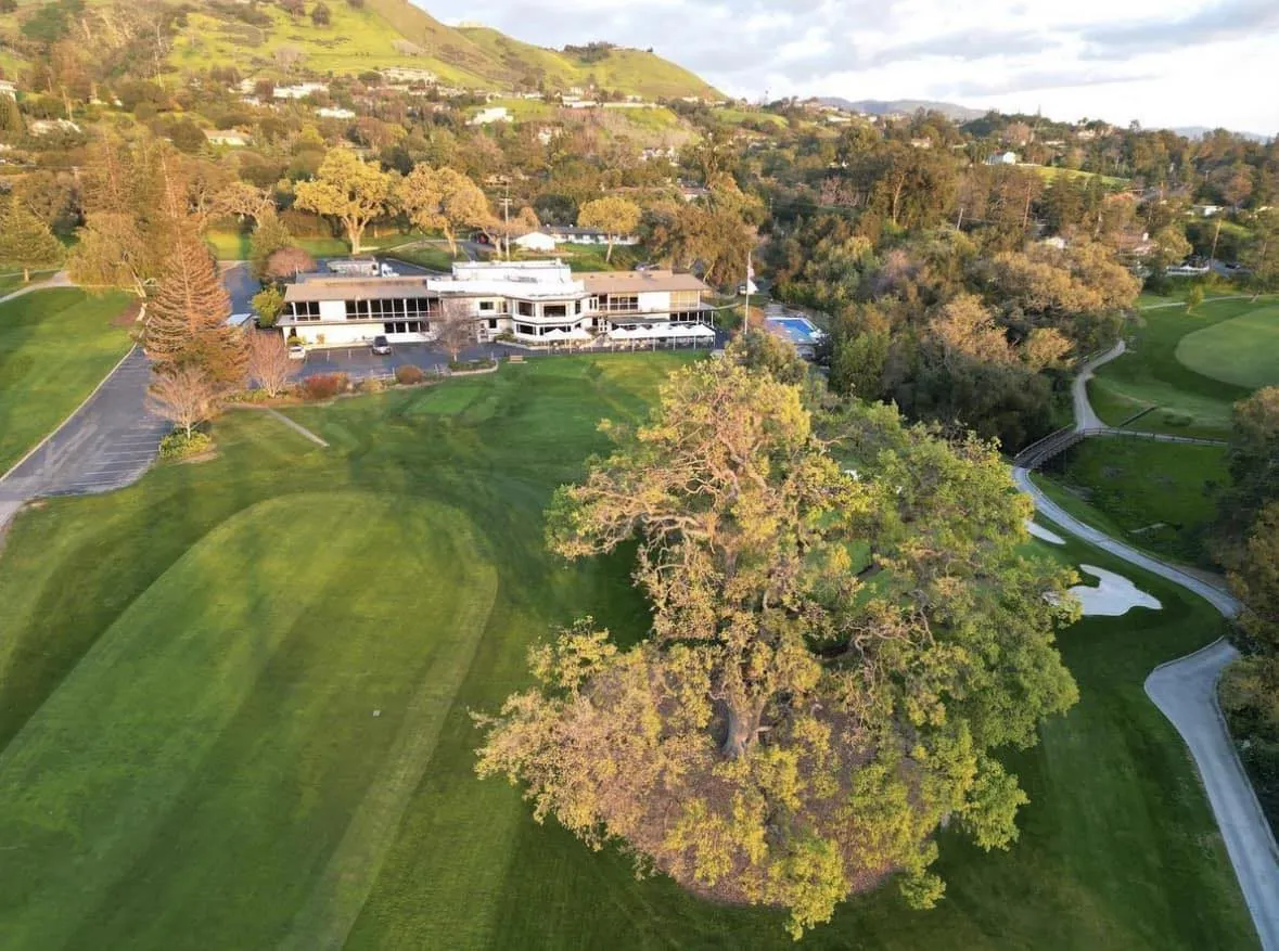 Golf course photo