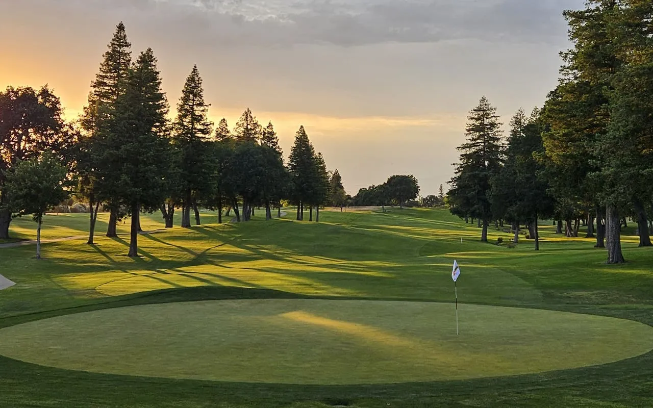 Golf course photo