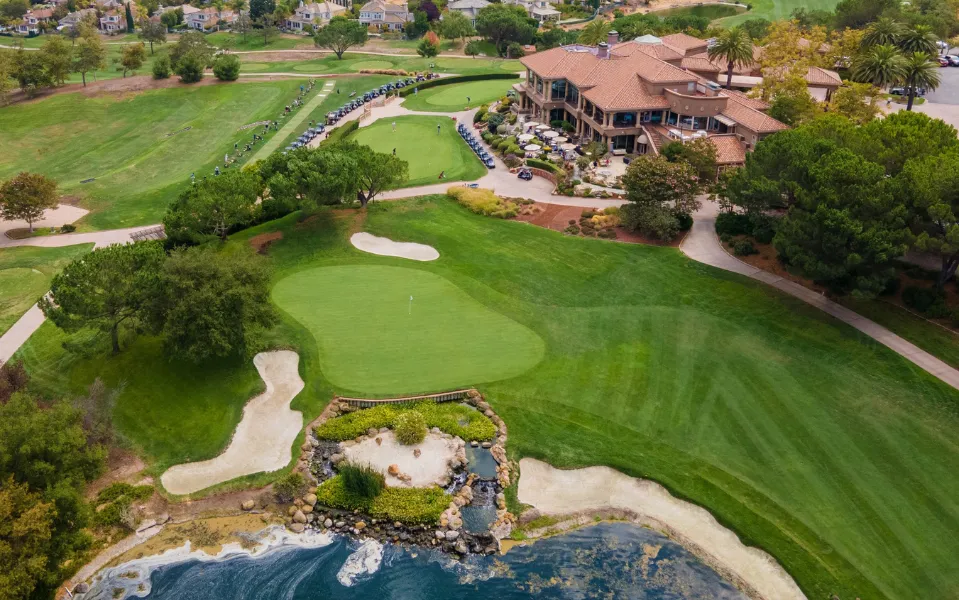Golf course photo