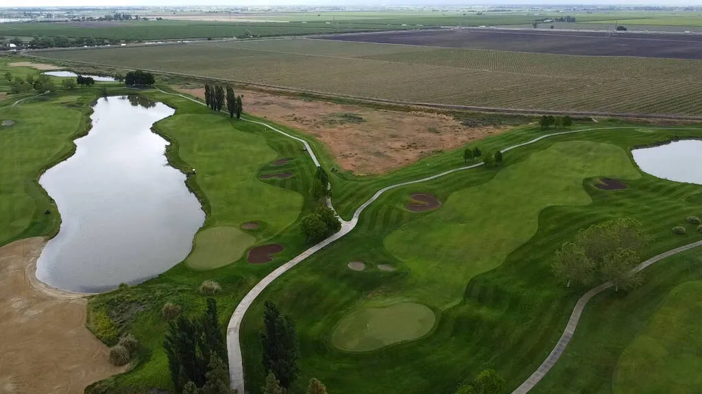 Golf course photo