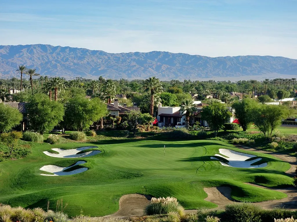 Golf course photo