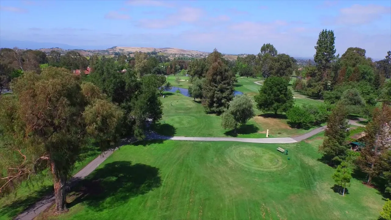 Golf course photo