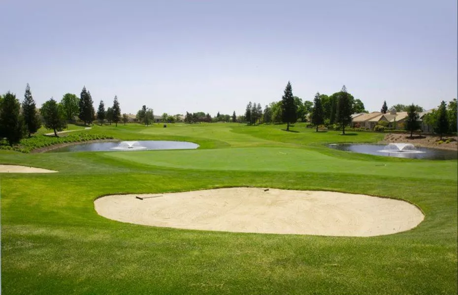 Golf course photo