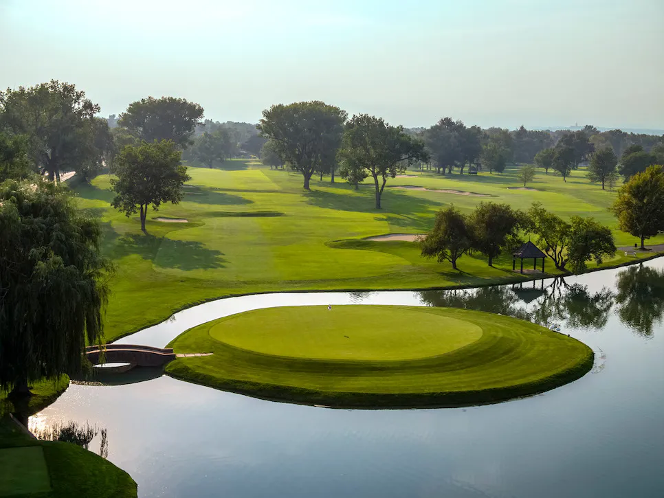 Golf course photo