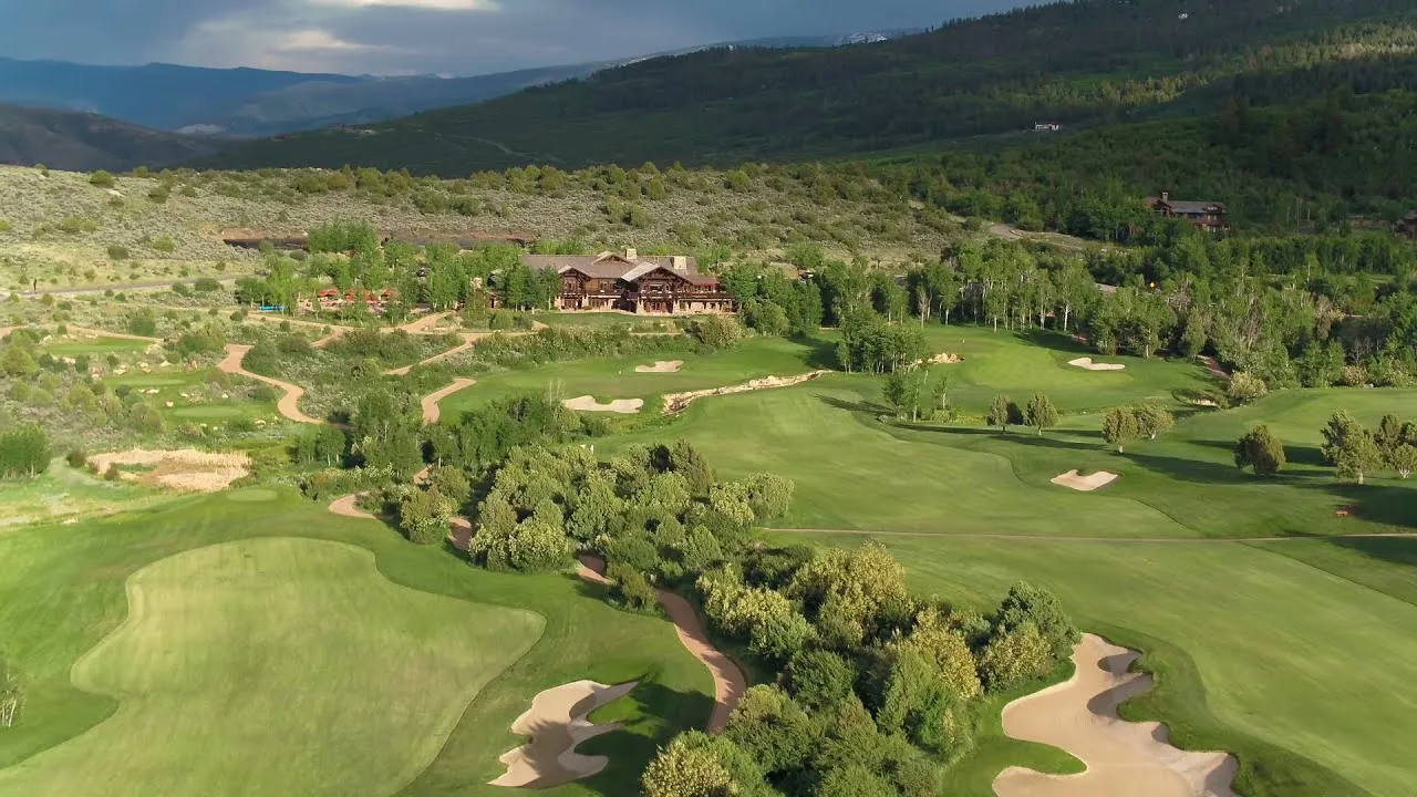 Golf course photo