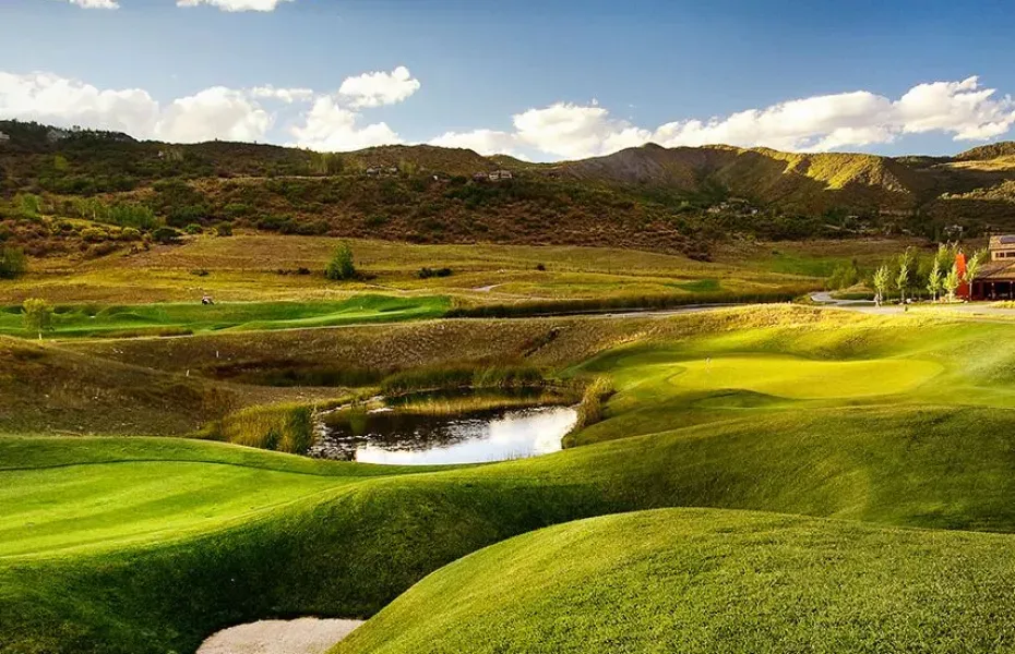 Golf course photo