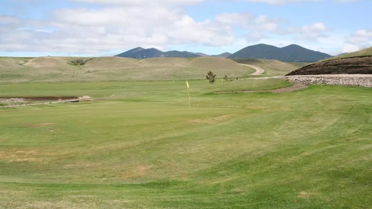 Golf course photo