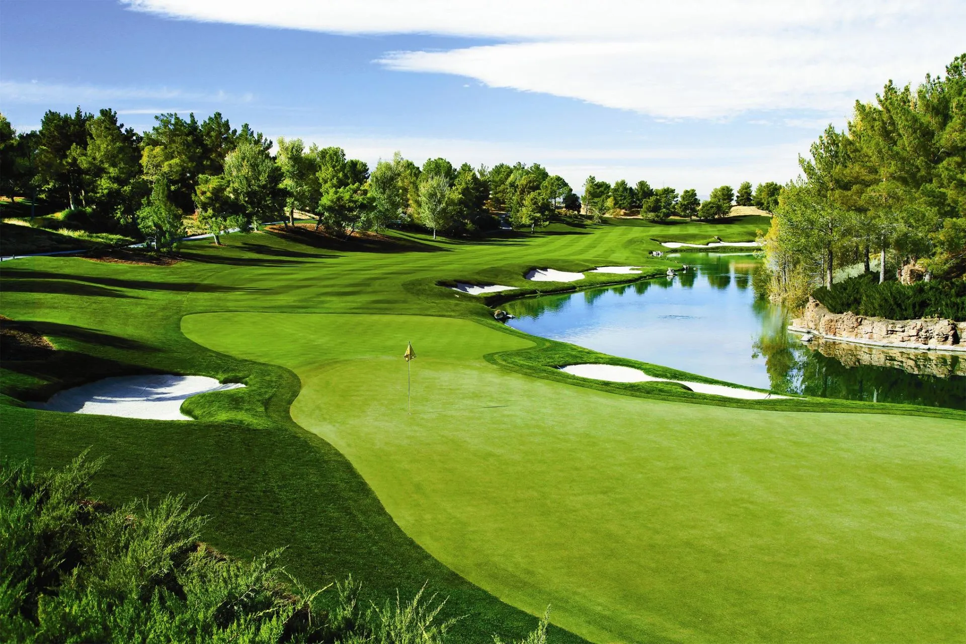 Golf course photo