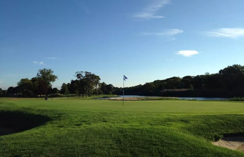 Golf course photo