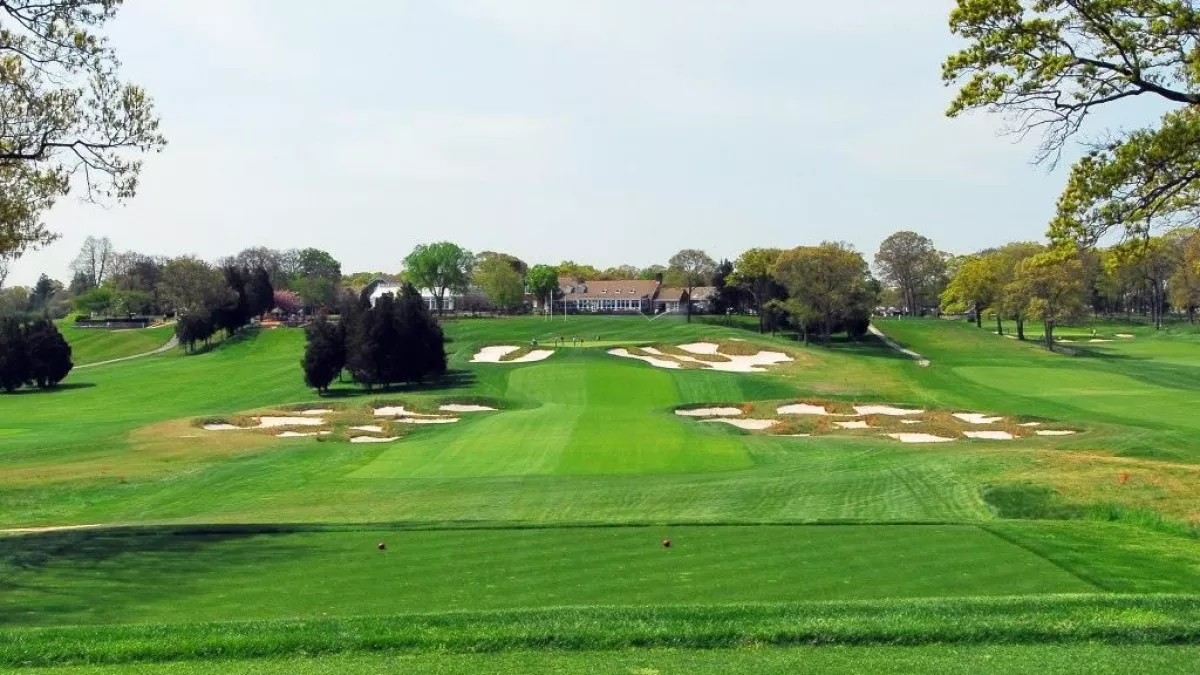 Golf course photo