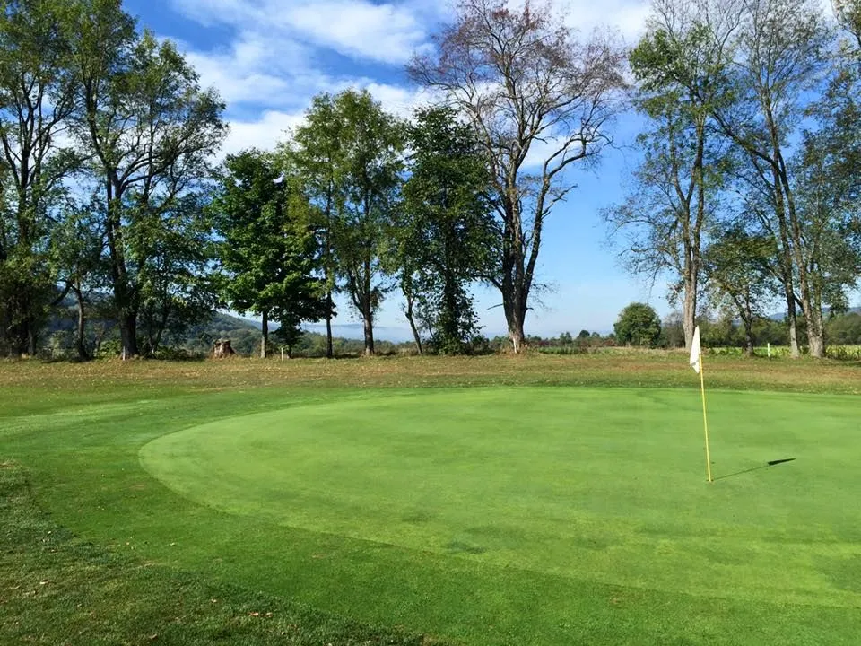 Golf course photo