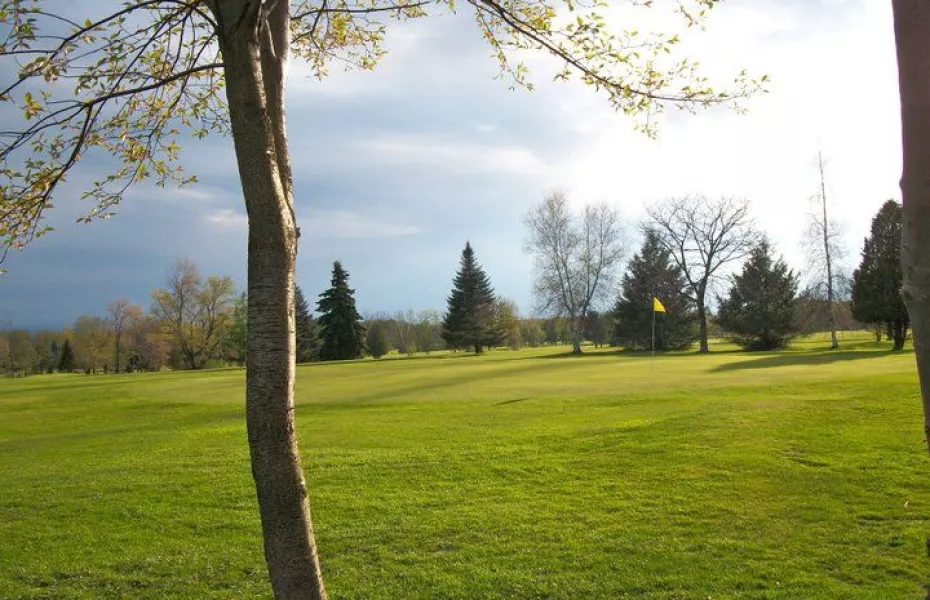 Golf course photo