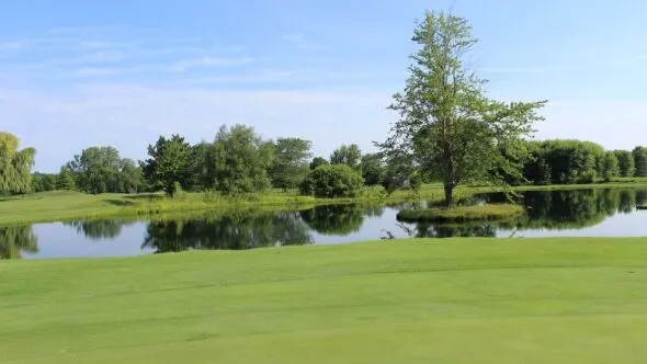 Golf course photo