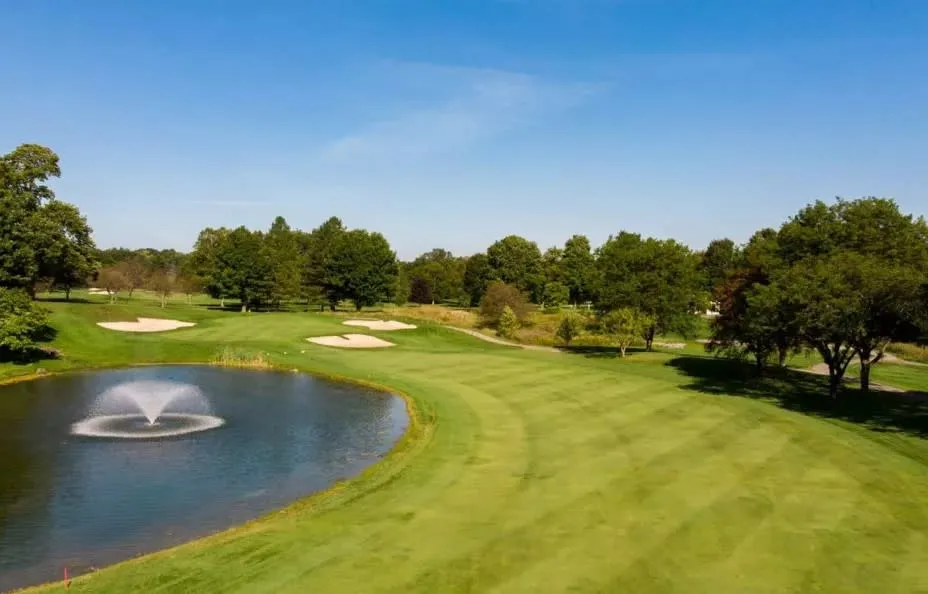 Golf course photo
