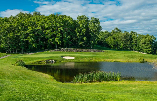 Golf course photo