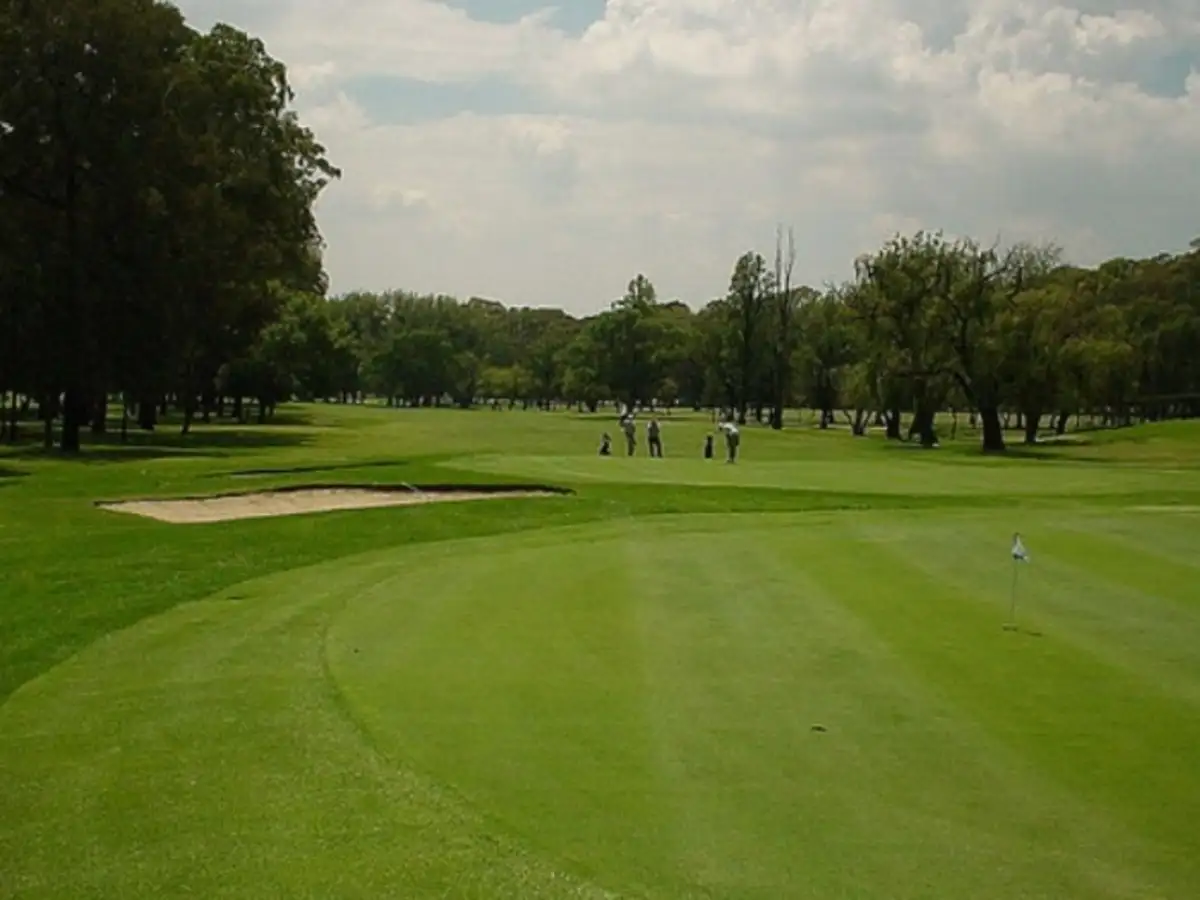 Golf course photo