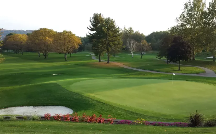 Golf course photo