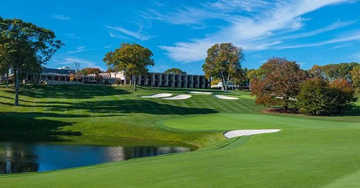 Golf course photo