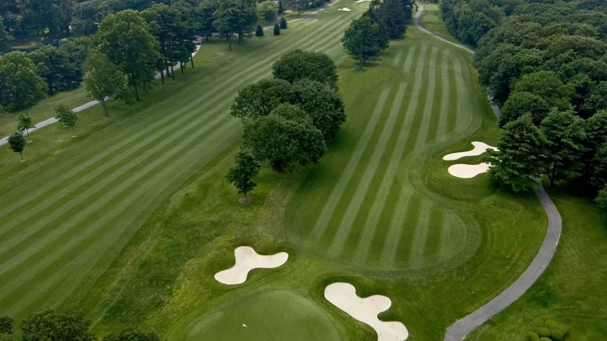 Golf course photo