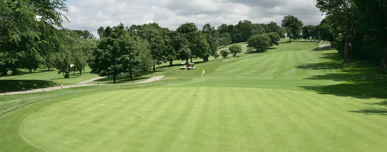 Golf course photo