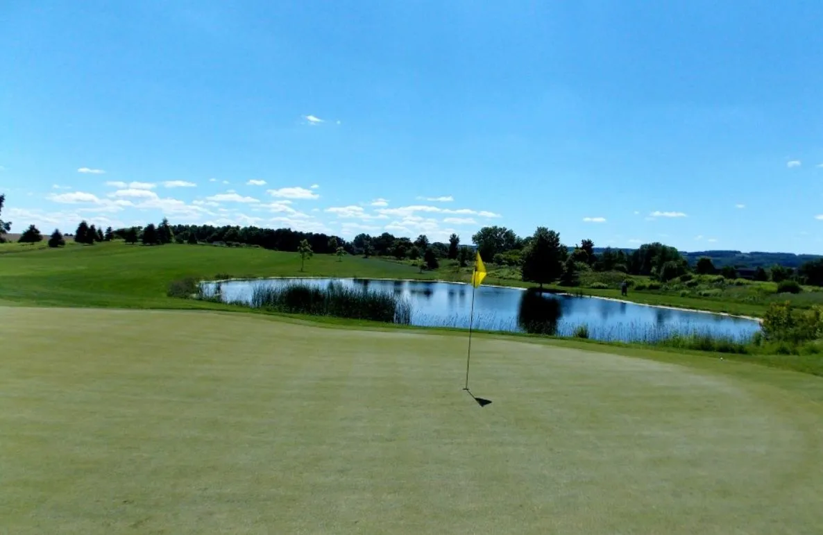 Golf course photo