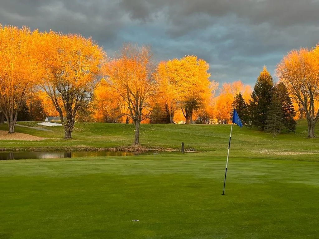 Golf course photo