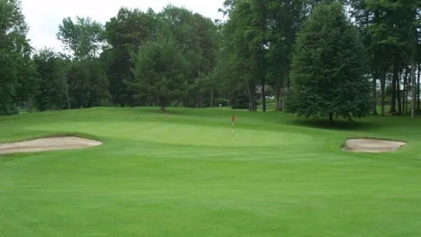 Golf course photo