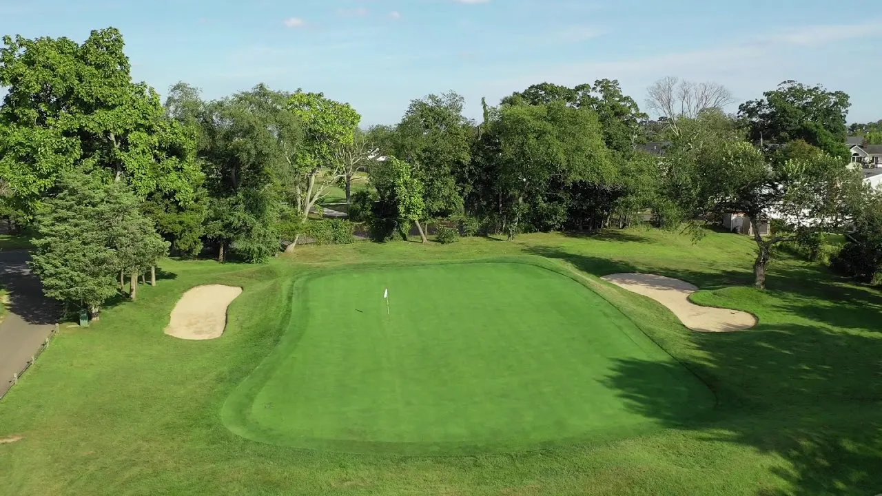 Golf course photo