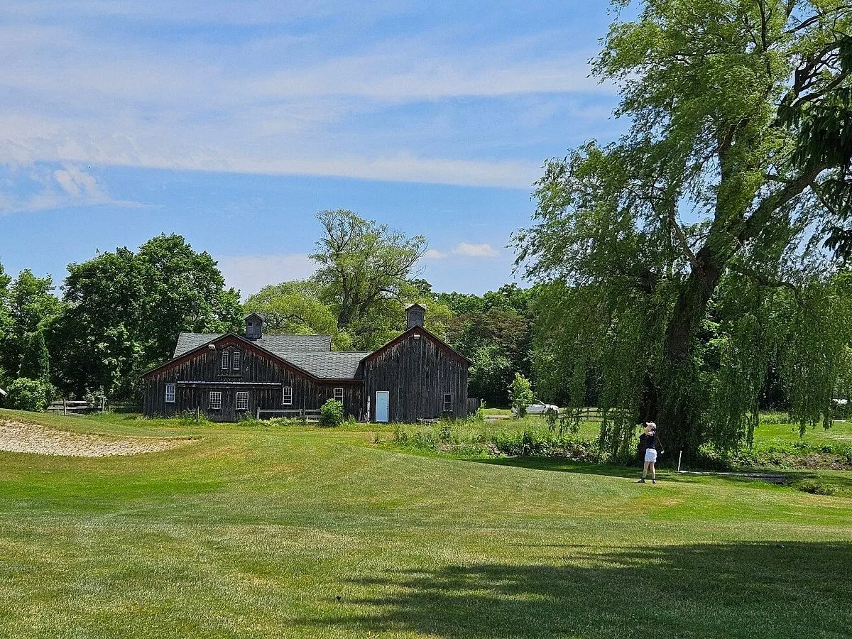 Golf course photo
