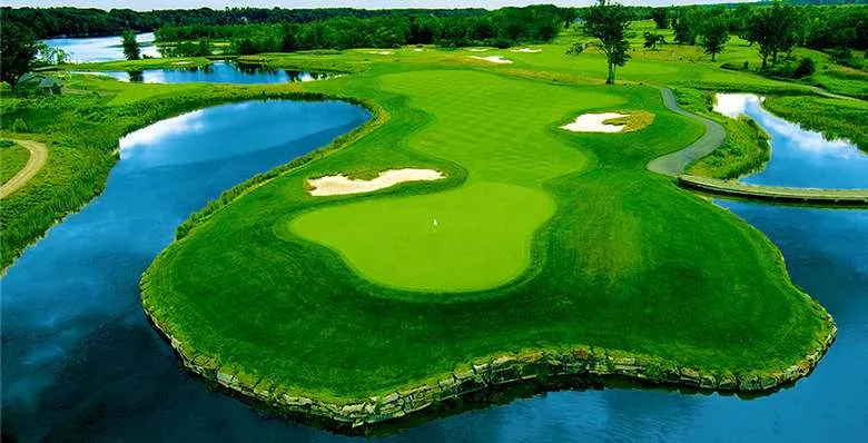 Golf course photo