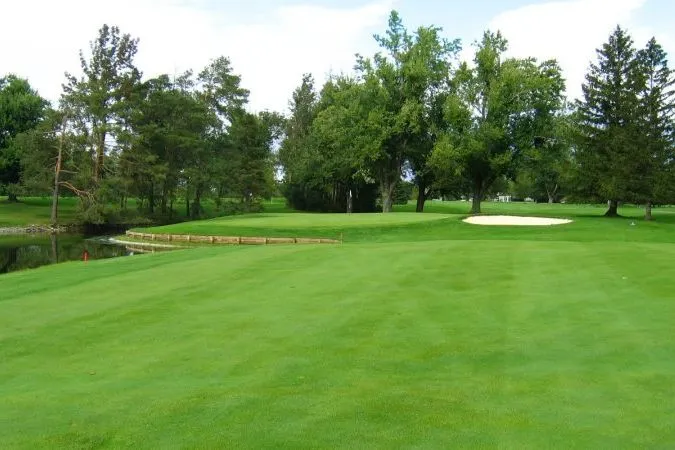 Golf course photo