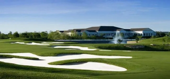 Golf course photo