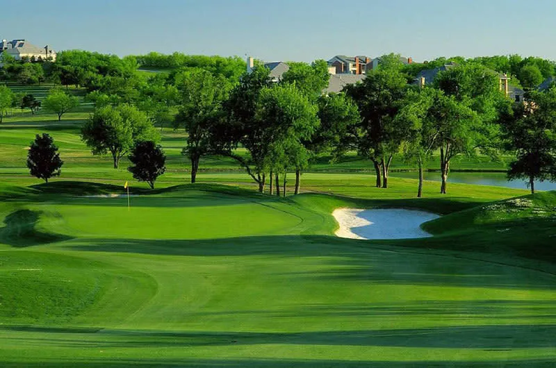 Golf course photo