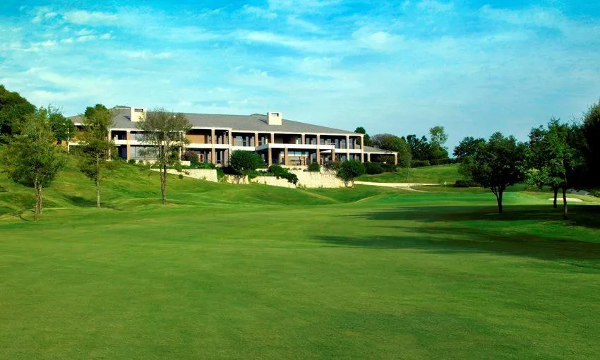 Golf course photo