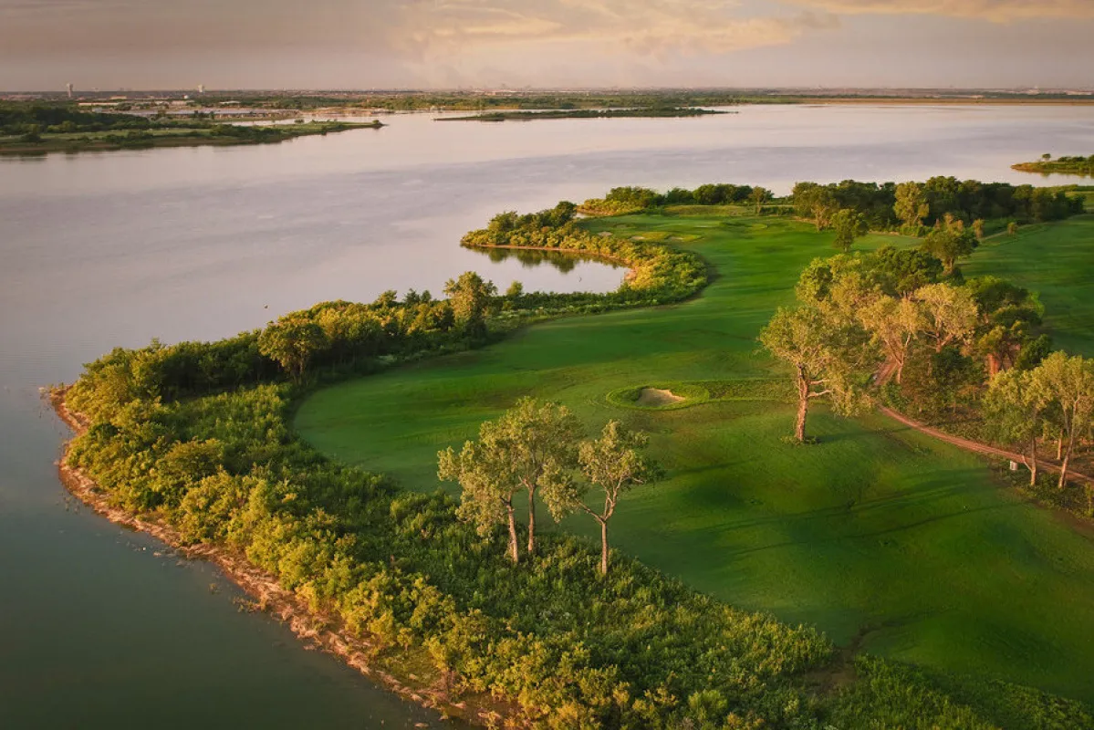 Golf course photo