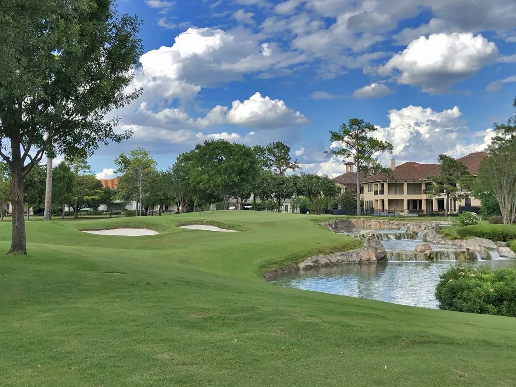 Golf course photo