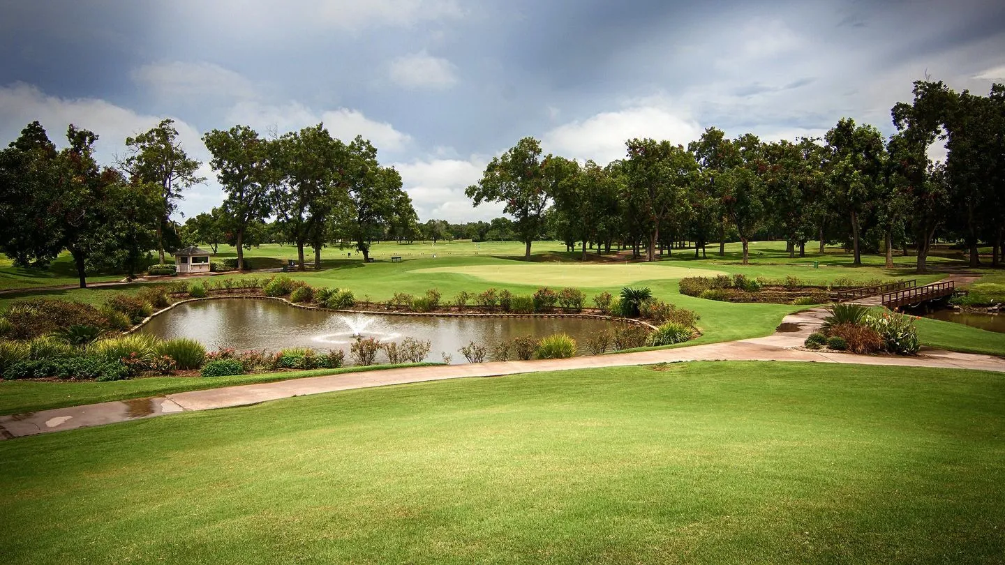 Golf course photo