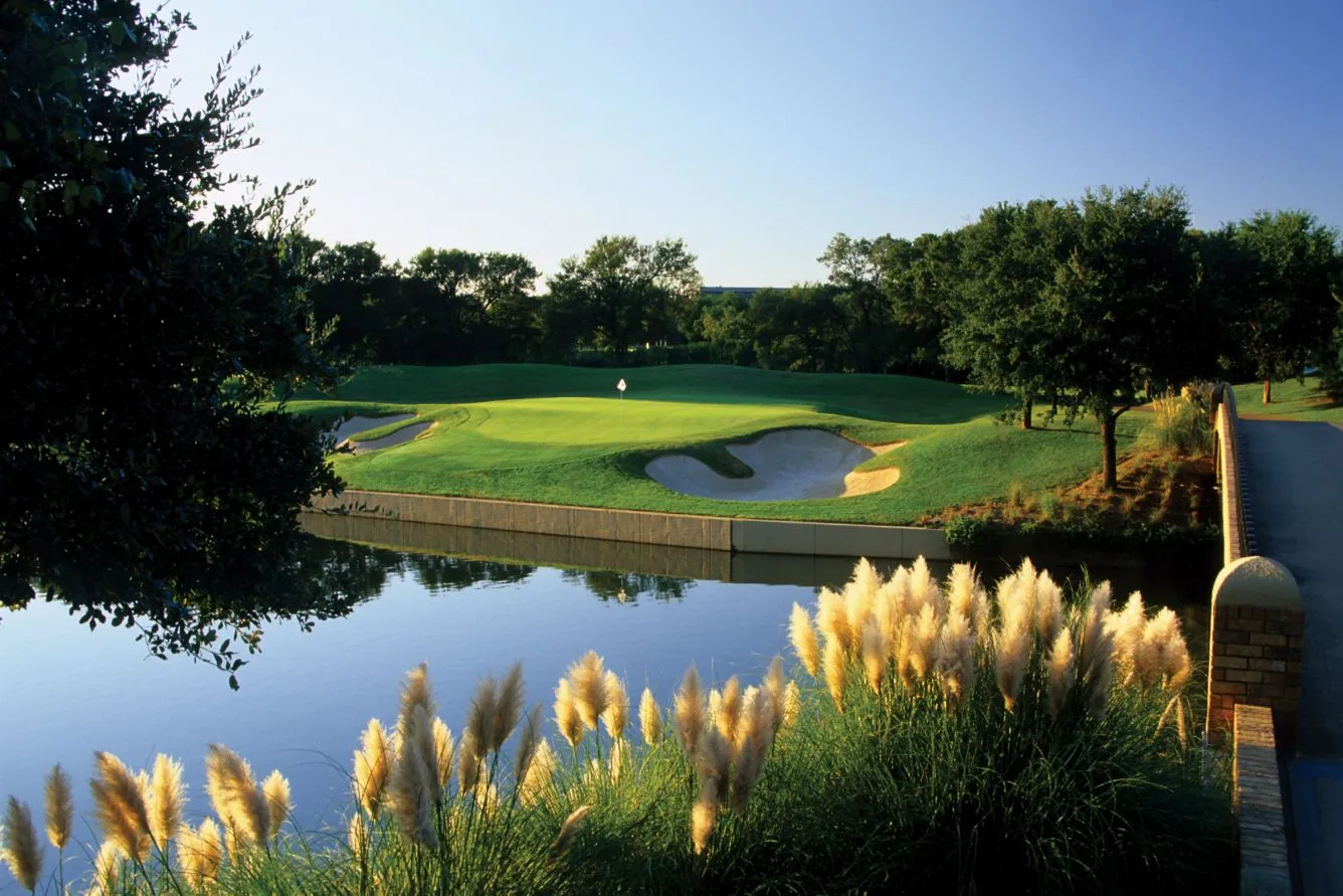Golf course photo