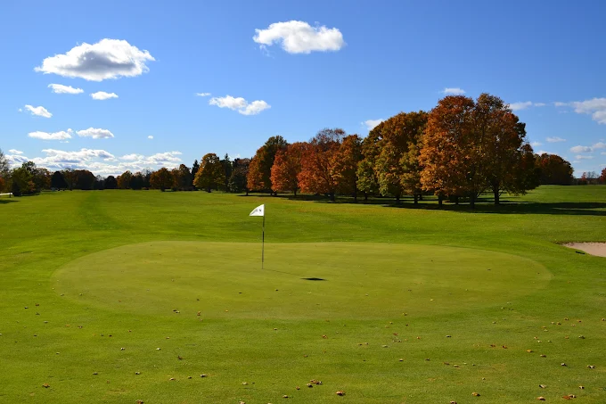 Golf course photo